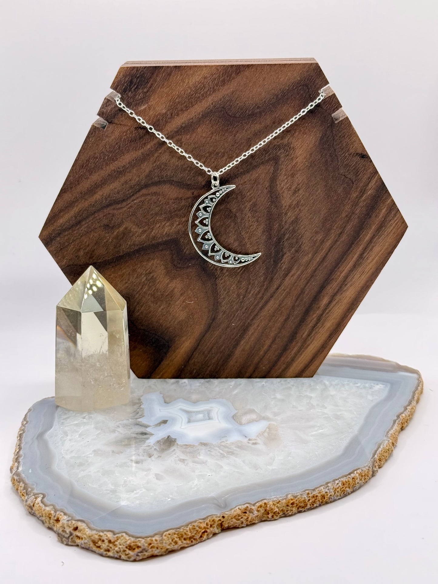 🌙  Crescent Moon Necklace