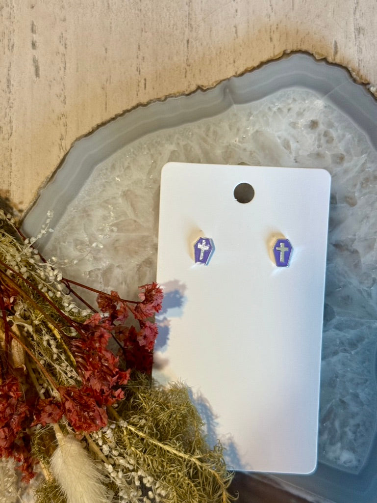 🎃 Spooky Chic Stud Earrings 🦇