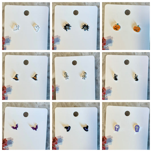 🎃 Spooky Chic Stud Earrings 🦇